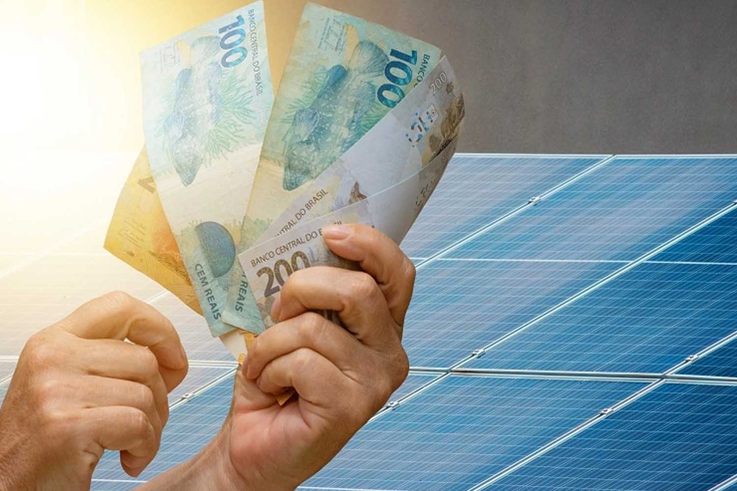 Quanto você economiza com energia solar? Descubra em minutos com este simulador